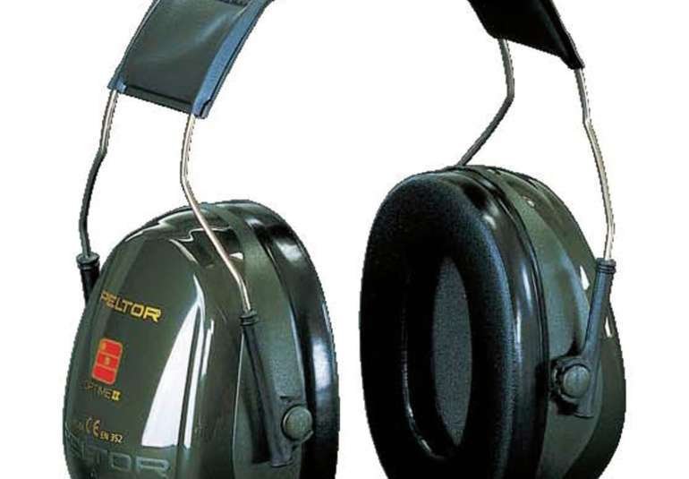 Protege tus oídos: La importancia de unos buenos cascos de protección auditiva en el tiro al plato 8