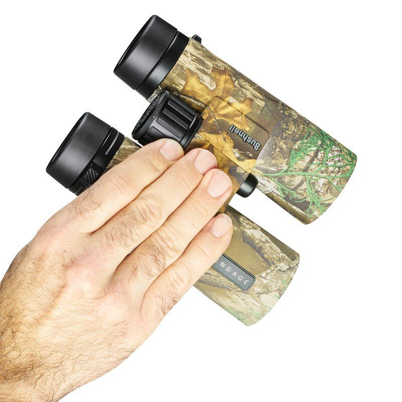 Prismático BUSHNELL ENGAGE X - 10x42 Real Tree 3